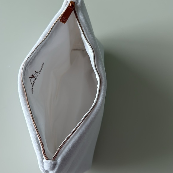 Augustin is Bader Makeup Bag - Picture 4 of 5